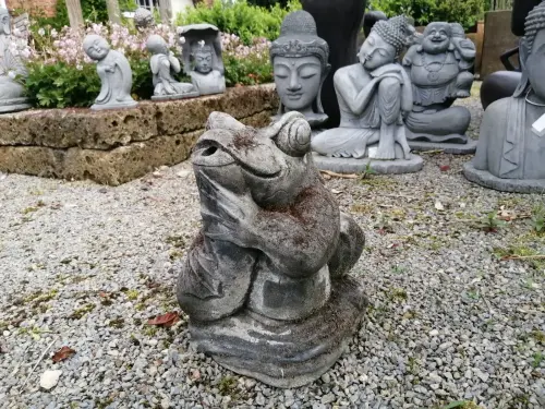 Artikelbild des Artikels “Frosch mit Trompete, ca. 30 cm hoch “